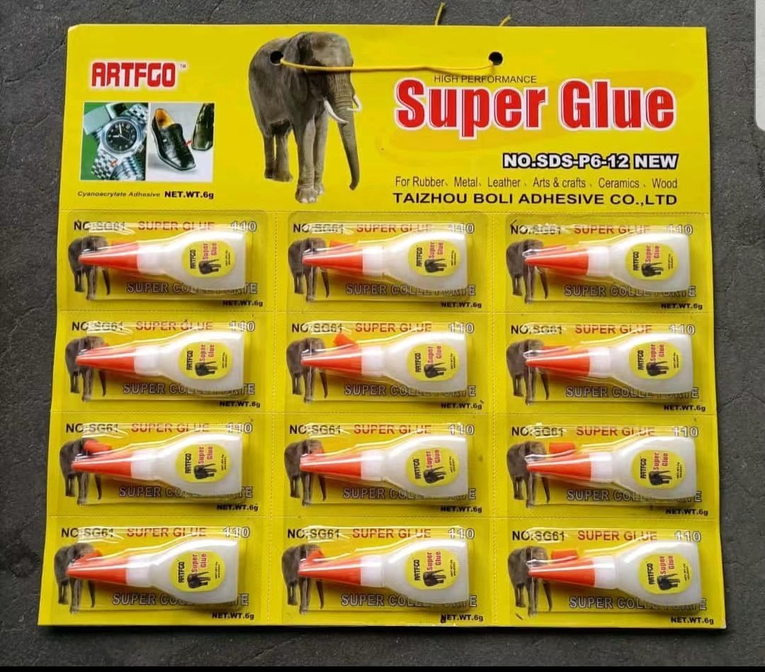 
                Hot Selling Yellow Card 5g*12PCS/Card Super Glue
            